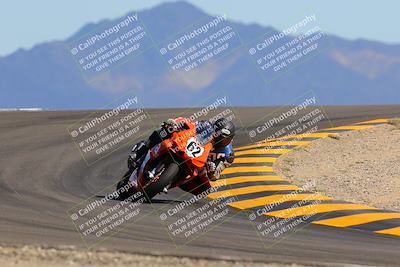 media/Oct-09-2022-SoCal Trackdays (Sun) [[95640aeeb6]]/Turn 12 (140pm)/